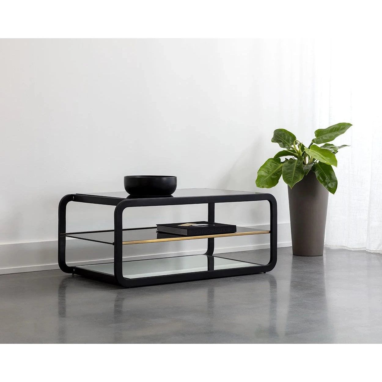 AMBRETTA COFFEE TABLE